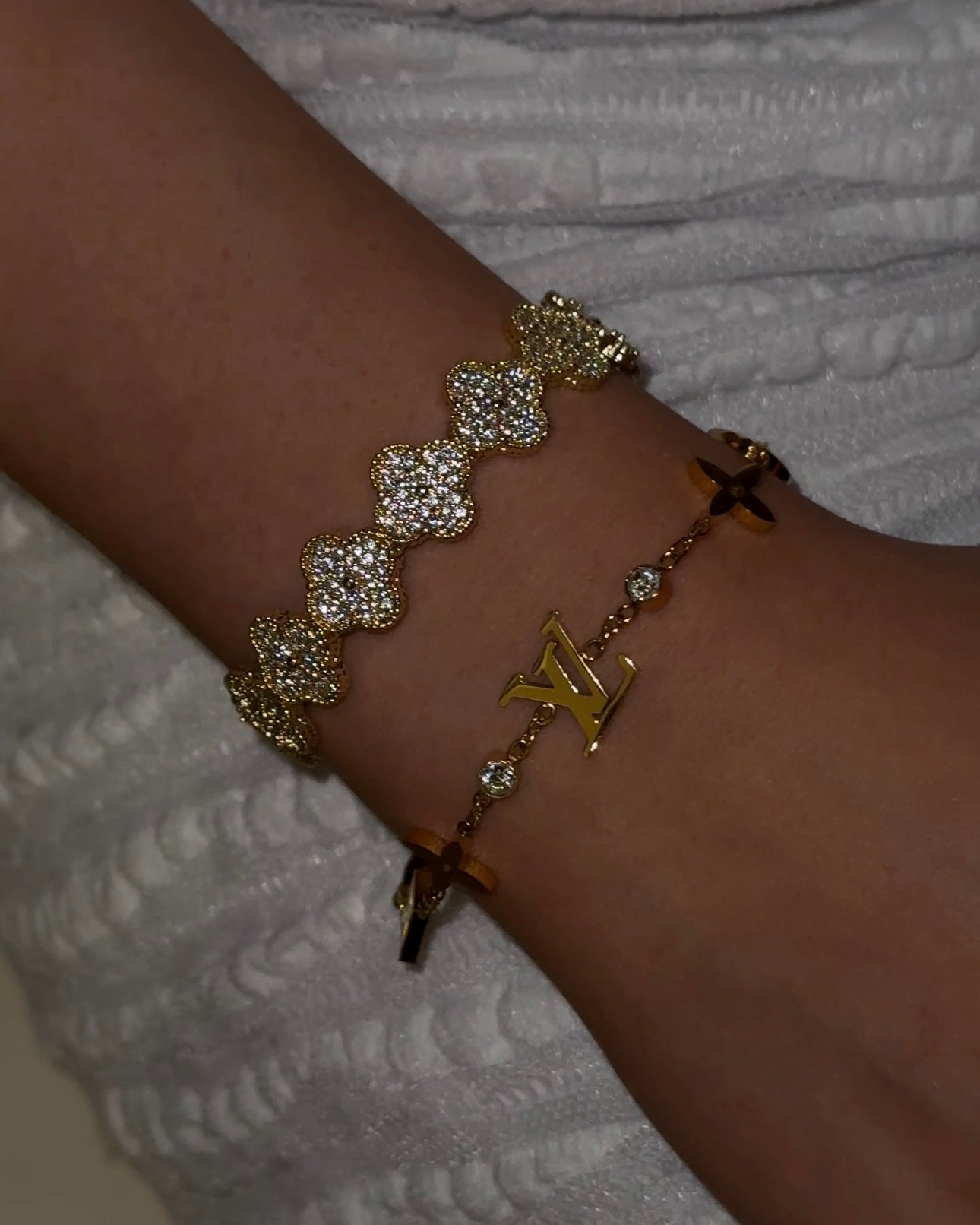 Elarosa Capri Cuff Gold Bilezik